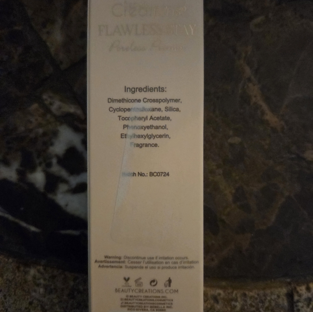Beauty Creations Flawless Stay Primer & Oz Stay Put Brow Sculpting Glue NEW - Picture 3 of 9